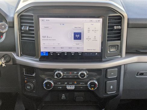 Used 2025 Ford F150 XLT w/ Equipment Group 301A Standard image 18