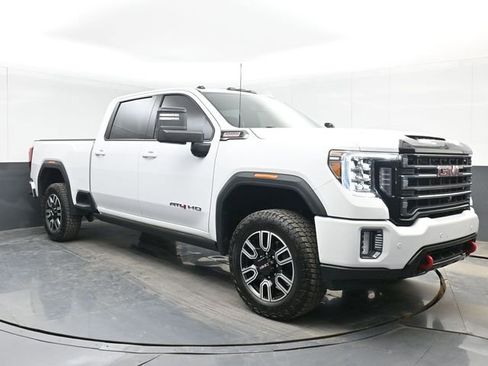 Used 2021 GMC Sierra 2500 AT4 w/ AT4 Premium Plus Package image 2