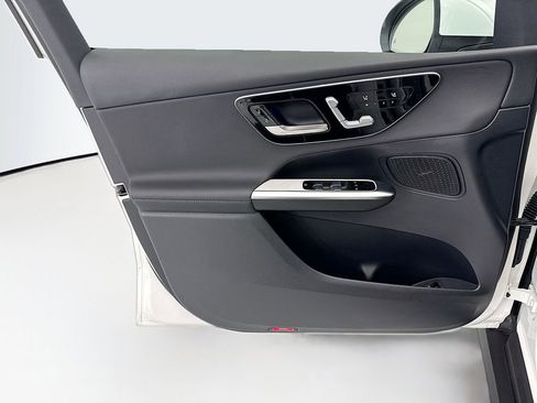 Certified 2026 Mercedes-Benz GLC 300 image 22