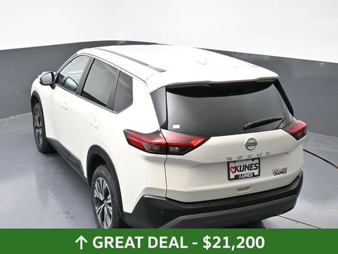 Used 2023 Nissan Rogue SV AWD/4WD image 47