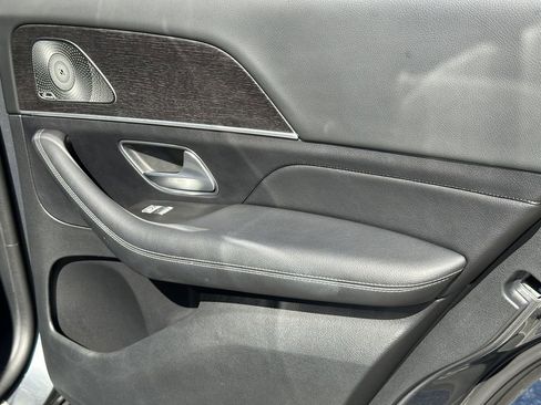 Certified 2022 Mercedes-Benz GLE 350 4MATIC image 19