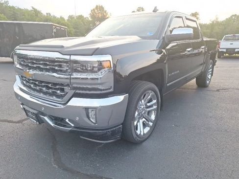 Used 2016 Chevrolet Silverado 1500 LTZ w/ LTZ Plus Package AWD/4WD image 7