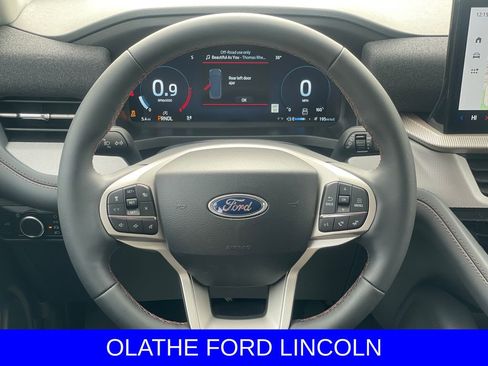 New 2026 Ford Explorer Active image 22