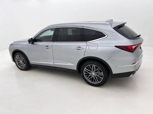 Used 2023 Acura MDX SH-AWD w/ Advance Package image 10