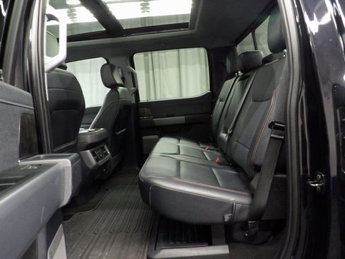 Used 2024 Ford F250 Lariat w/ Black Appearance Package image 10