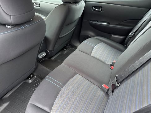 Used 2022 Nissan Leaf S Plus image 12