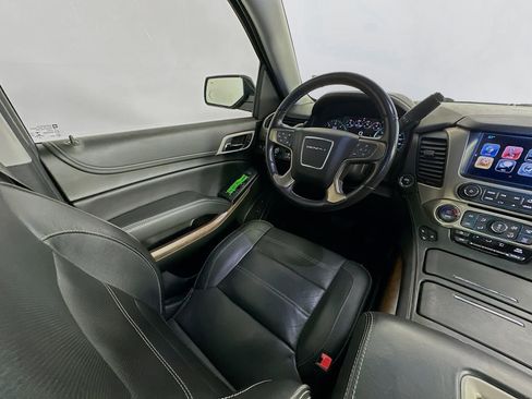 Used 2019 GMC Yukon Denali AWD/4WD image 11