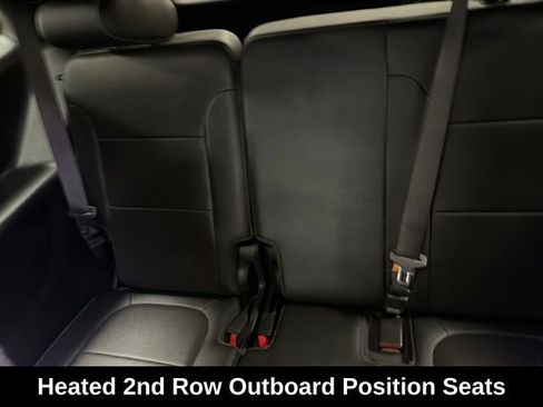 Used 2023 Chevrolet Traverse Premier w/ Redline Edition AWD/4WD image 16
