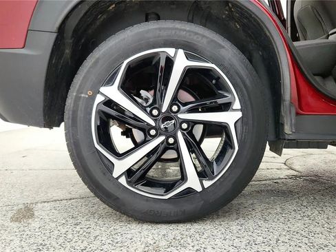 Used 2023 Chevrolet TrailBlazer RS w/ Technology Package AWD/4WD image 13