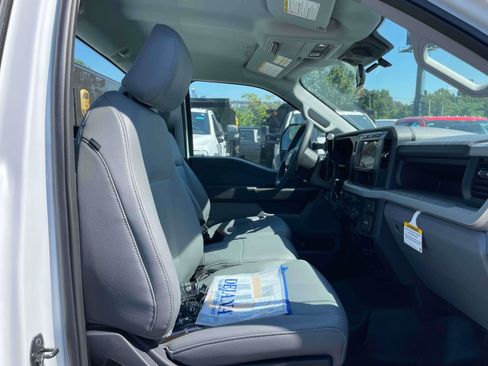 New 2023 Ford F250 XL w/ FX4 Off-Road Package AWD/4WD image 10
