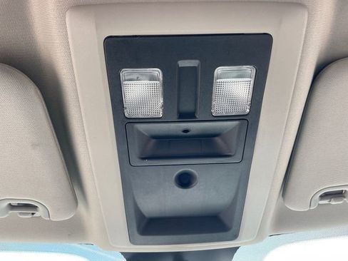 Used 2018 RAM 1500 Express AWD/4WD image 26