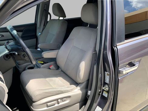 Used 2015 Honda Odyssey EX image 8