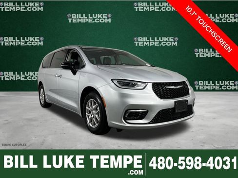 Used 2024 Chrysler Pacifica Touring-L image 1