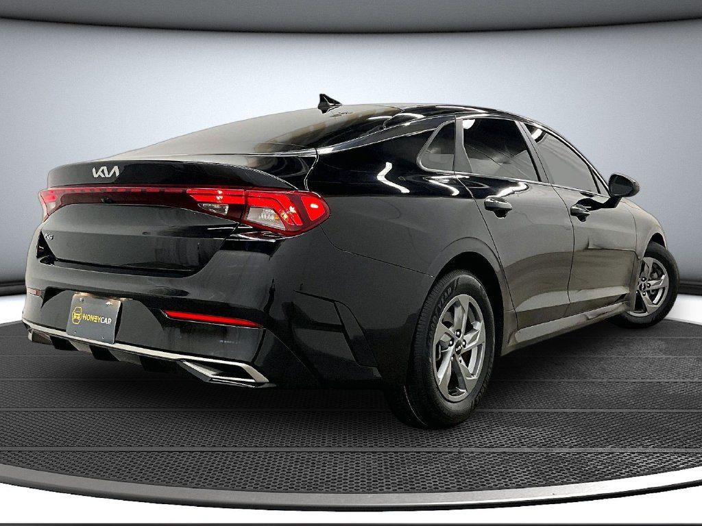 Used 2022 Kia K5 LXS FWD image 6