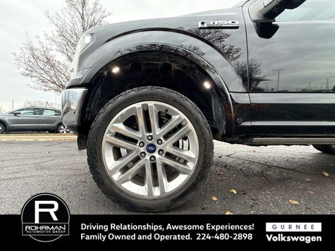 Used 2018 Ford F150 Lariat w/ Equipment Group 502A Luxury image 10