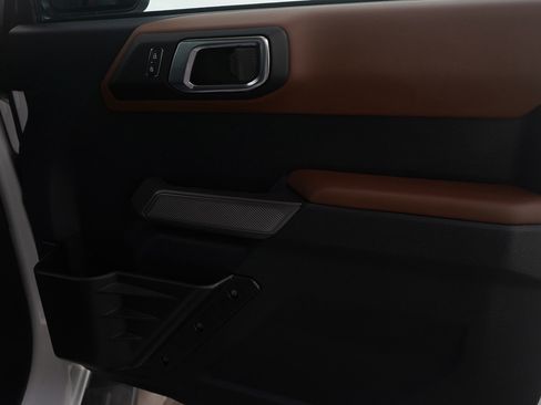 Used 2022 Ford Bronco Outer Banks image 11