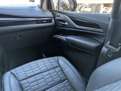 Certified 2024 Cadillac Escalade ESV V AWD/4WD image 19
