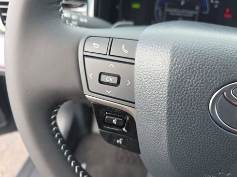 New 2026 Toyota Camry SE image 28