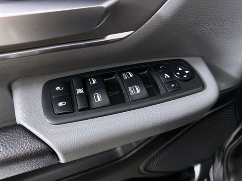Used 2019 RAM 1500 Big Horn RWD image 24