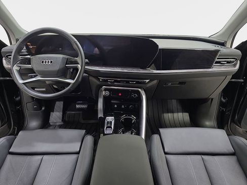 Used 2025 Audi Q5 Prestige image 10