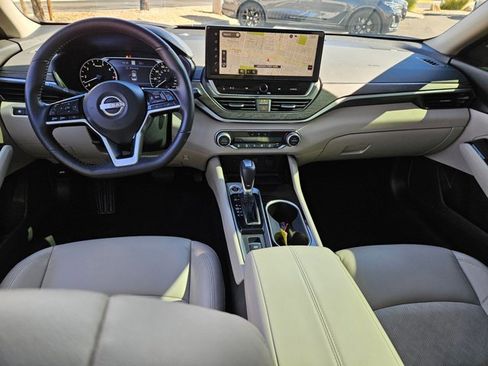 Used 2023 Nissan Altima 2.5 SL image 17