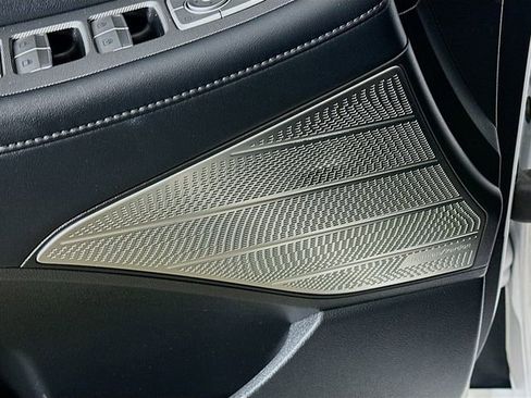 Used 2021 Hyundai Palisade Limited image 13