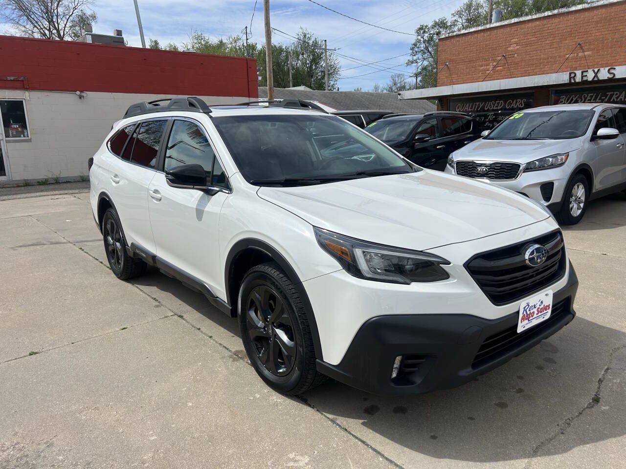 Used 2020 Subaru Outback Onyx Edition XT AWD/4WD image 4