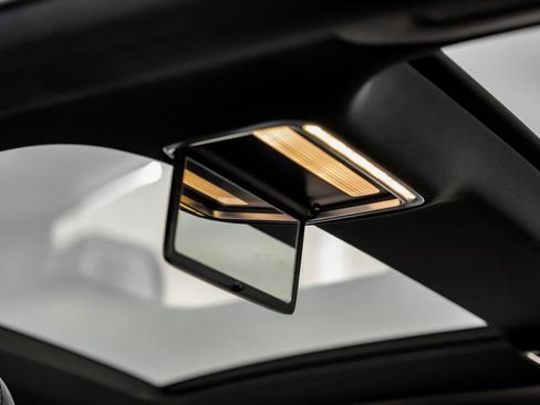 Used 2019 Mercedes-Benz S 560 4MATIC Sedan image 26