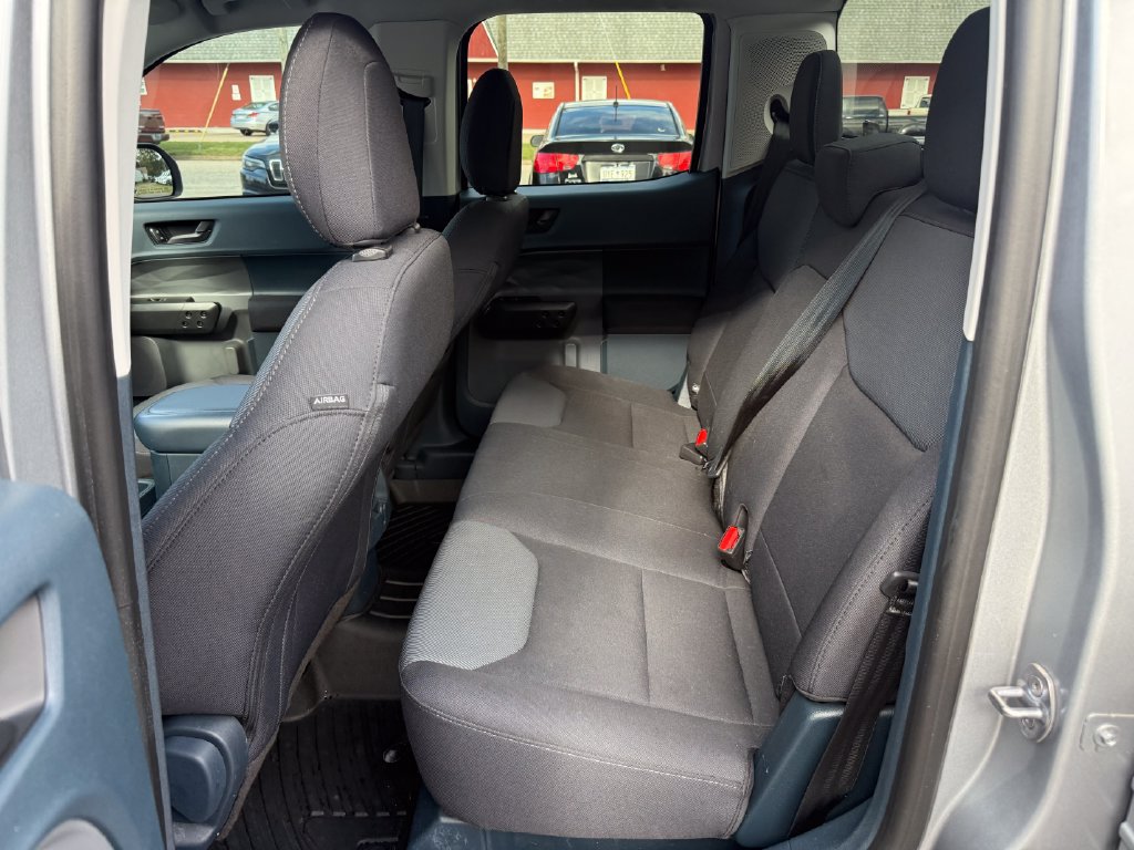 Used 2022 Ford Maverick XL FWD image 16