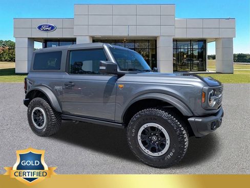 Certified 2023 Ford Bronco Badlands AWD/4WD image 1