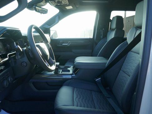 New 2026 Chevrolet Silverado 1500 ZR2 w/ LPO, Dark Essentials Package image 15