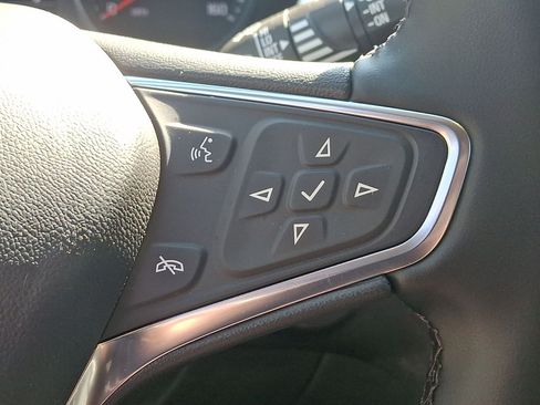 Certified 2024 Chevrolet Equinox LT FWD image 18