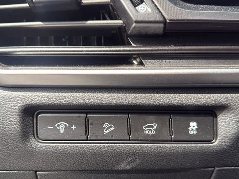 Used 2025 Kia Telluride S AWD/4WD image 11