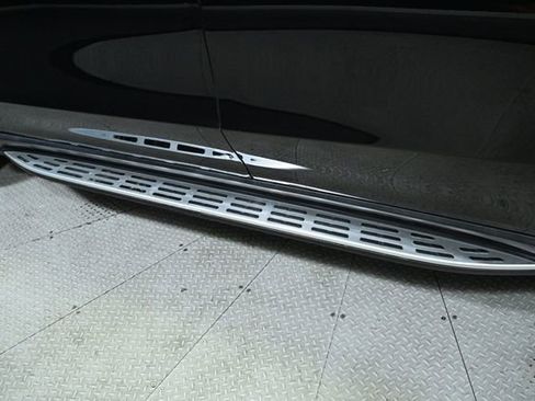 Used 2021 Mercedes-Benz GLS 450 4MATIC image 15