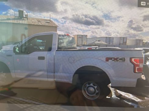 Used 2020 Ford F150 XL w/ Equipment Group 101A Mid image 11