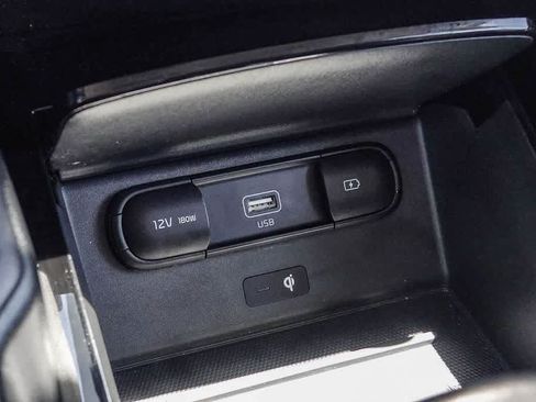 Used 2022 Kia Telluride EX w/ EX Premium Package FWD image 23