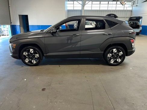 Used 2024 Hyundai Kona SEL FWD image 6