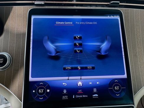 Used 2023 Mercedes-Benz EQS 450+ 4MATIC SUV image 22