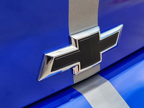 Used 2020 Chevrolet Camaro SS RWD image 28