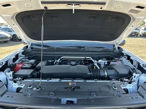 New 2026 GMC Canyon Elevation w/ Convenience Package image 29