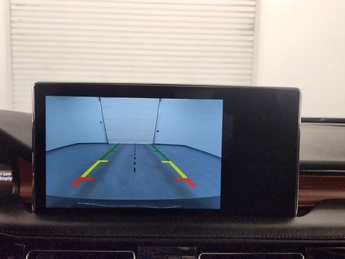 Used 2022 Lincoln Nautilus Reserve w/ Luxury Package image 32