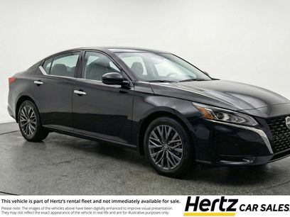 Used 2025 Nissan Altima 2.5 SV