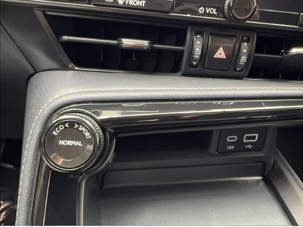 Used 2024 Lexus NX 250 FWD w/ Cold Area Package image 46