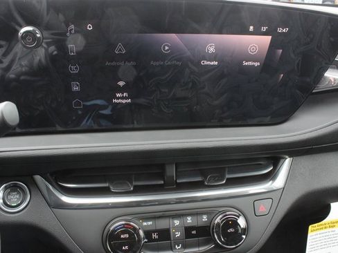 New 2025 Buick Envista Preferred w/ Convenience II Package image 27