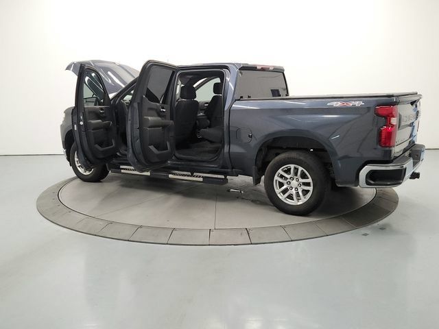 Used 2021 Chevrolet Silverado 1500 LT AWD/4WD image 14