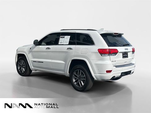 Used 2019 Jeep Grand Cherokee Overland image 3