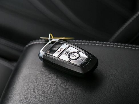 Used 2023 Ford Mustang Mach-E Select image 35