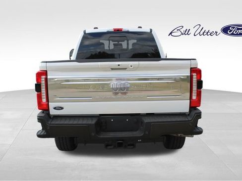 Certified 2025 Ford F250 King Ranch image 6