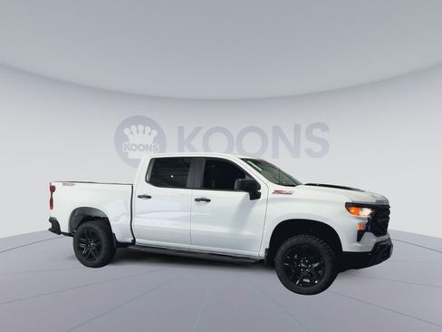 New 2026 Chevrolet Silverado 1500 Custom Trail Boss AWD/4WD image 2
