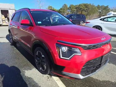 Certified 2024 Kia Niro Wind